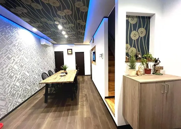 Haruka House 9 Min Metro Walk To Tsutenkaku